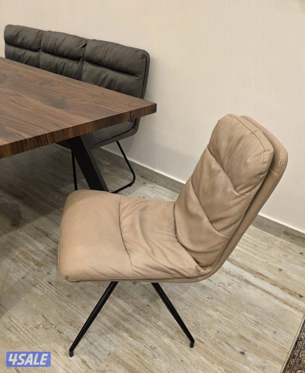 بيع طاولة طعام مستعملة من صفاة الغانم0