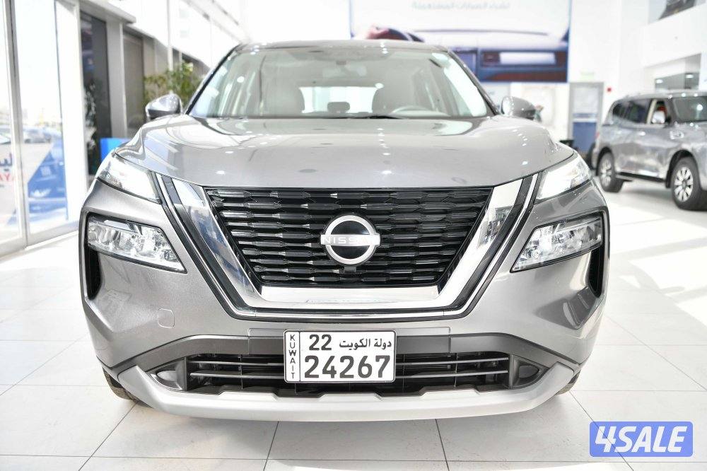 نيسان اكس تريل1