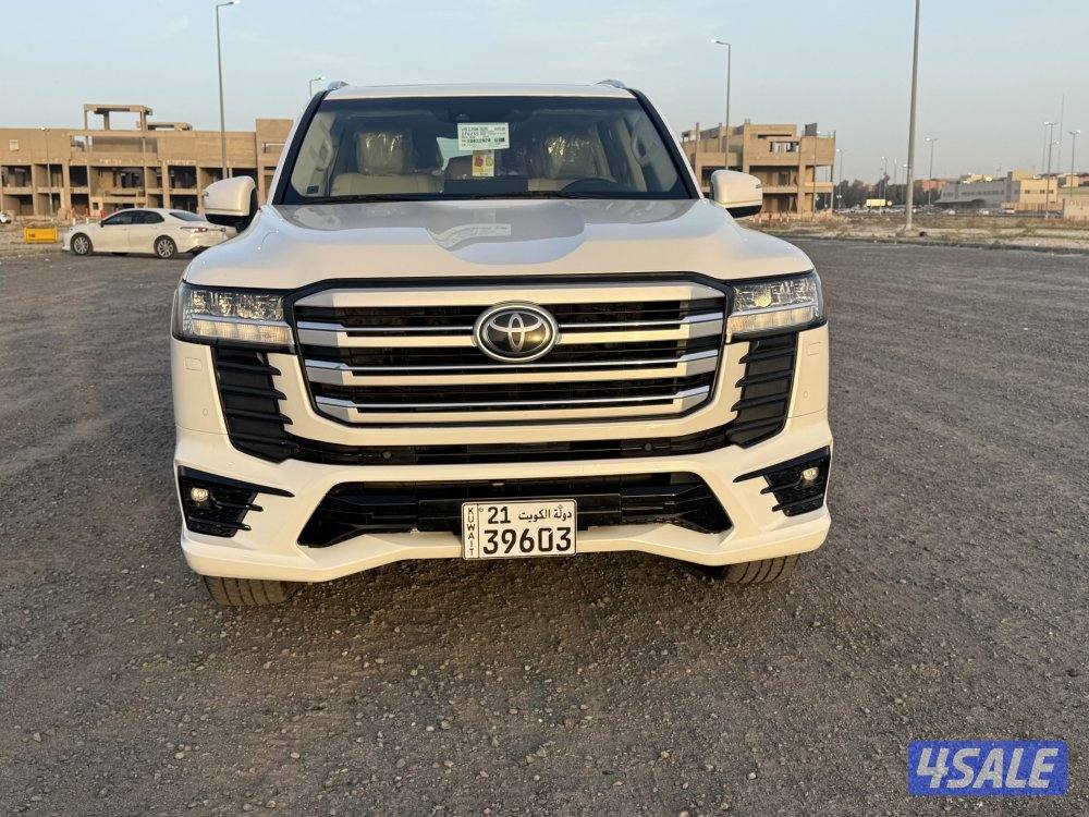 للبيع لاند كروزرGXR أيروS-2022 صبغ الوكاله9