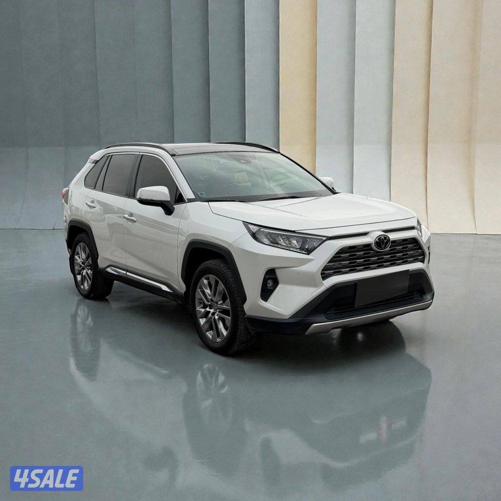 تويوتا RAV4 4WD - م٢٠٢٢ - عداد ٤٨ الف - وارد الساير0