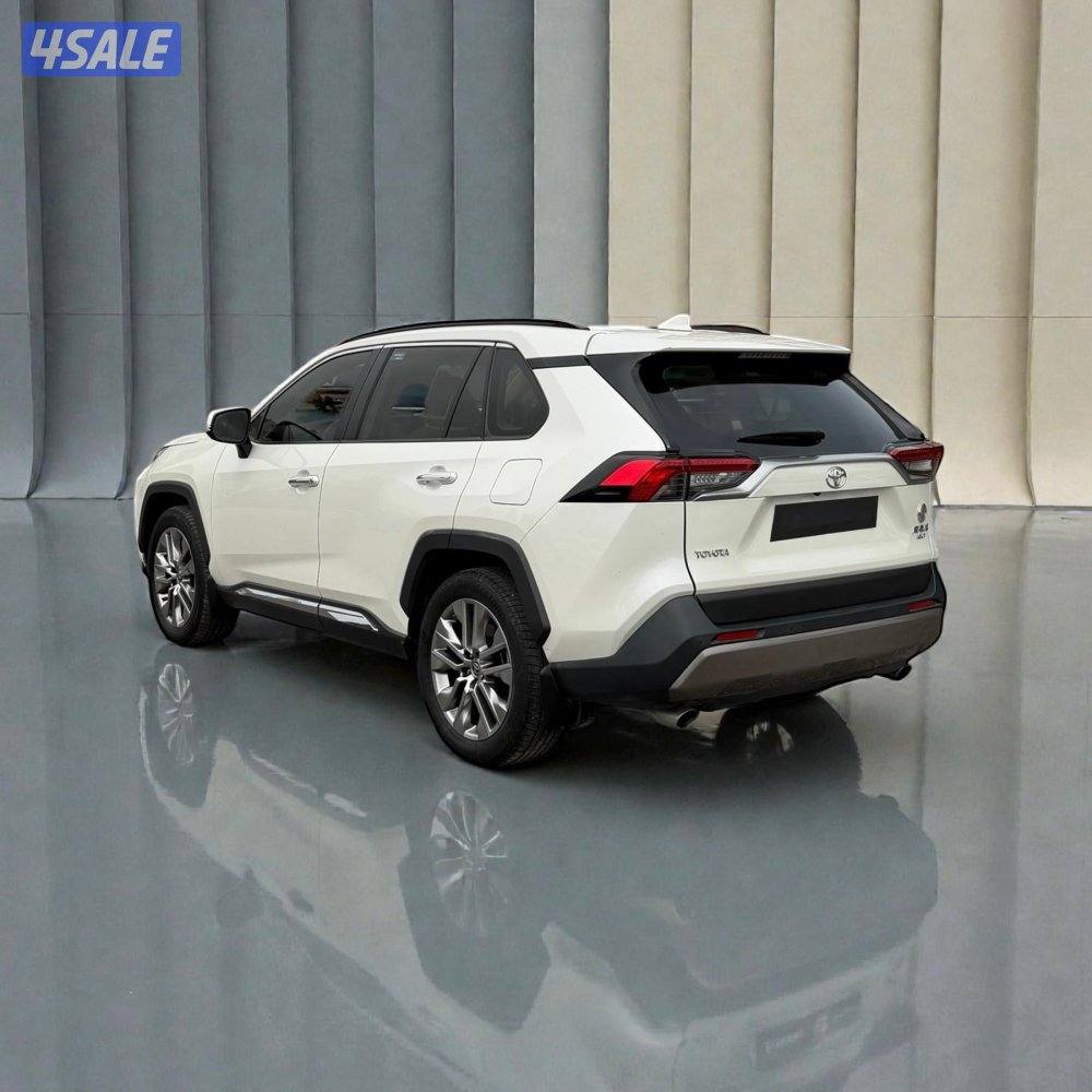 تويوتا RAV4 4WD - م٢٠٢٢ - عداد ٤٨ الف - وارد الساير6