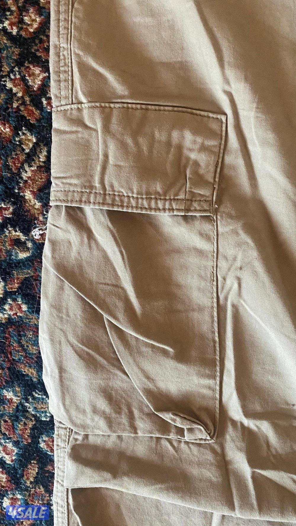 pull & bear loose fit cargo pant3