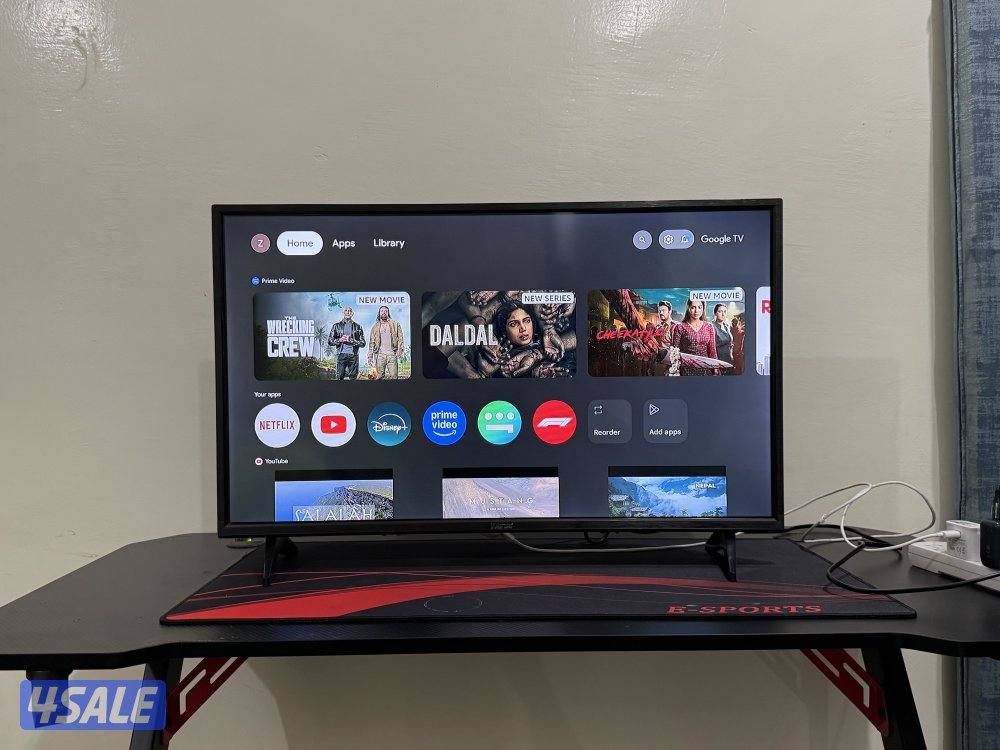 تلفزيون ونسا 32 بوصه معاه رسيفر سمارت واذا تبي في طاوله قيمنق0