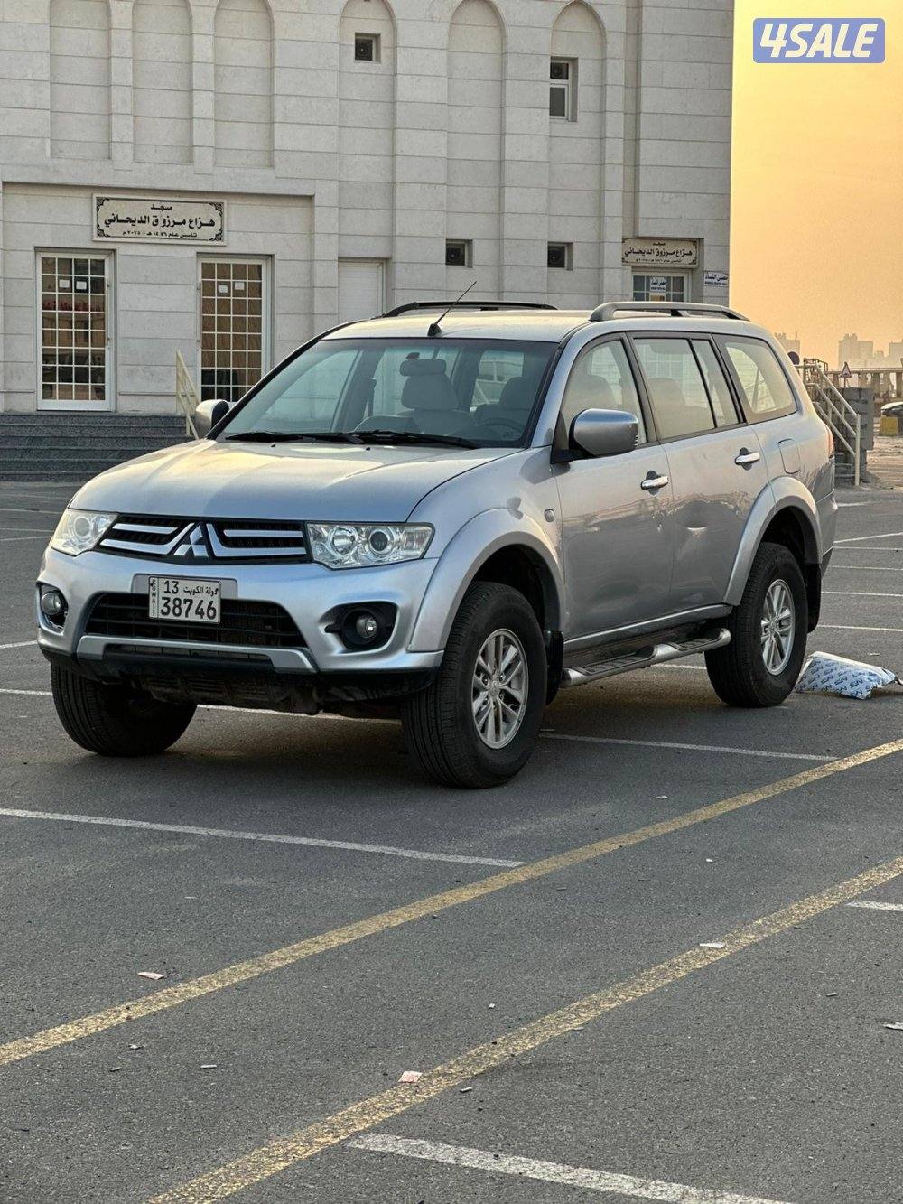 للبيع. ميتسوبيشي باجيرو سبورت1