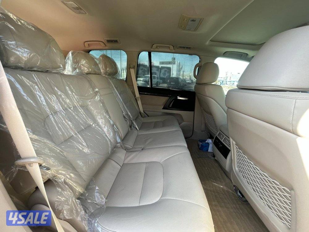 لاند كروزر GX.R-قراند تورينق .V8 موديل 2021 ماشى 86.000 k.m4