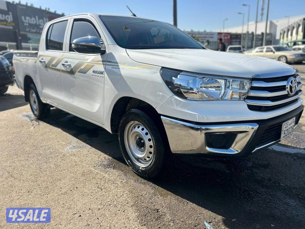 تويوتا هاى لوكس SR5 موديل 2025 ماشى 24.000 k.m  وارد الساير.1