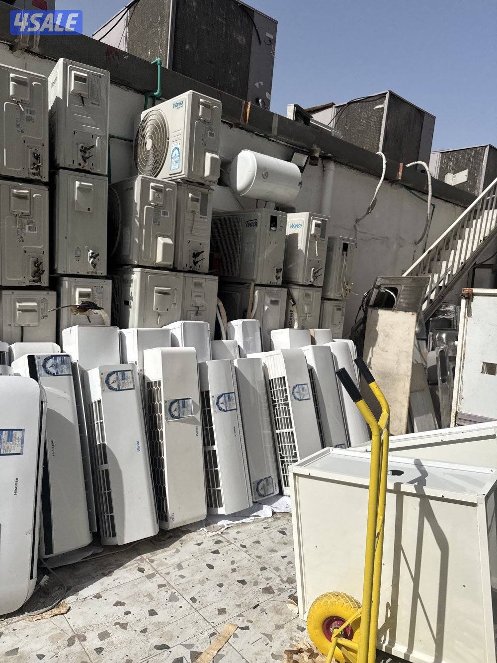 ‏وأنا أشتري جميع الأجهزة التكييف بما يعني وحدات وتكييف3