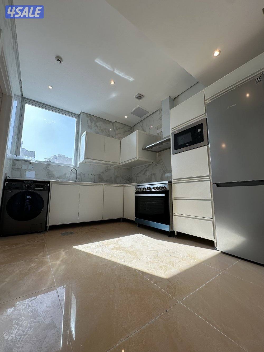 دوبلكس بالشعب البحري للايجار مساحة ٢١٠م1