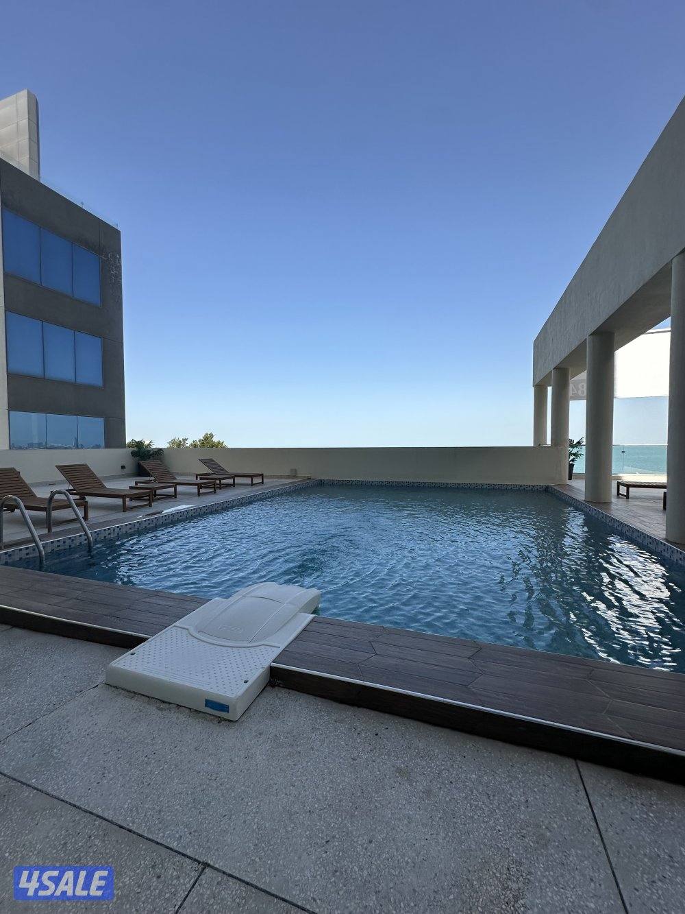 دوبلكس بالشعب البحري للايجار مساحة ٢١٠م7