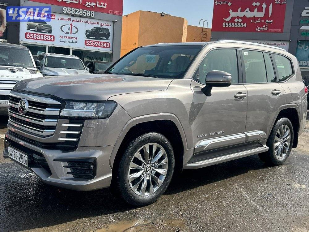 تويوتا لاند كروزر GX.R AEROs  twin turbo.V6 موديل 2024 ماشى 50.000 k.m8