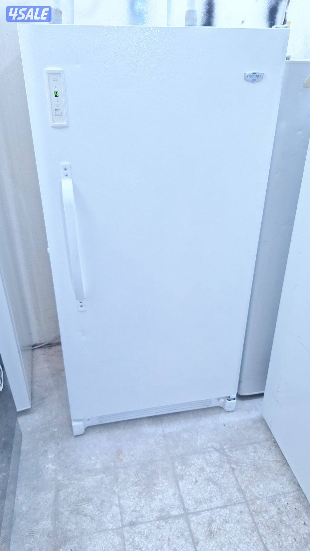 بيع فريزر فريجدير أمريكي 24قدم بحاله ممتازه جدا مع التوصيل والكفاله2