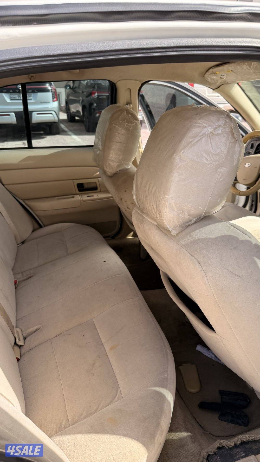 فورد فكتوريا1