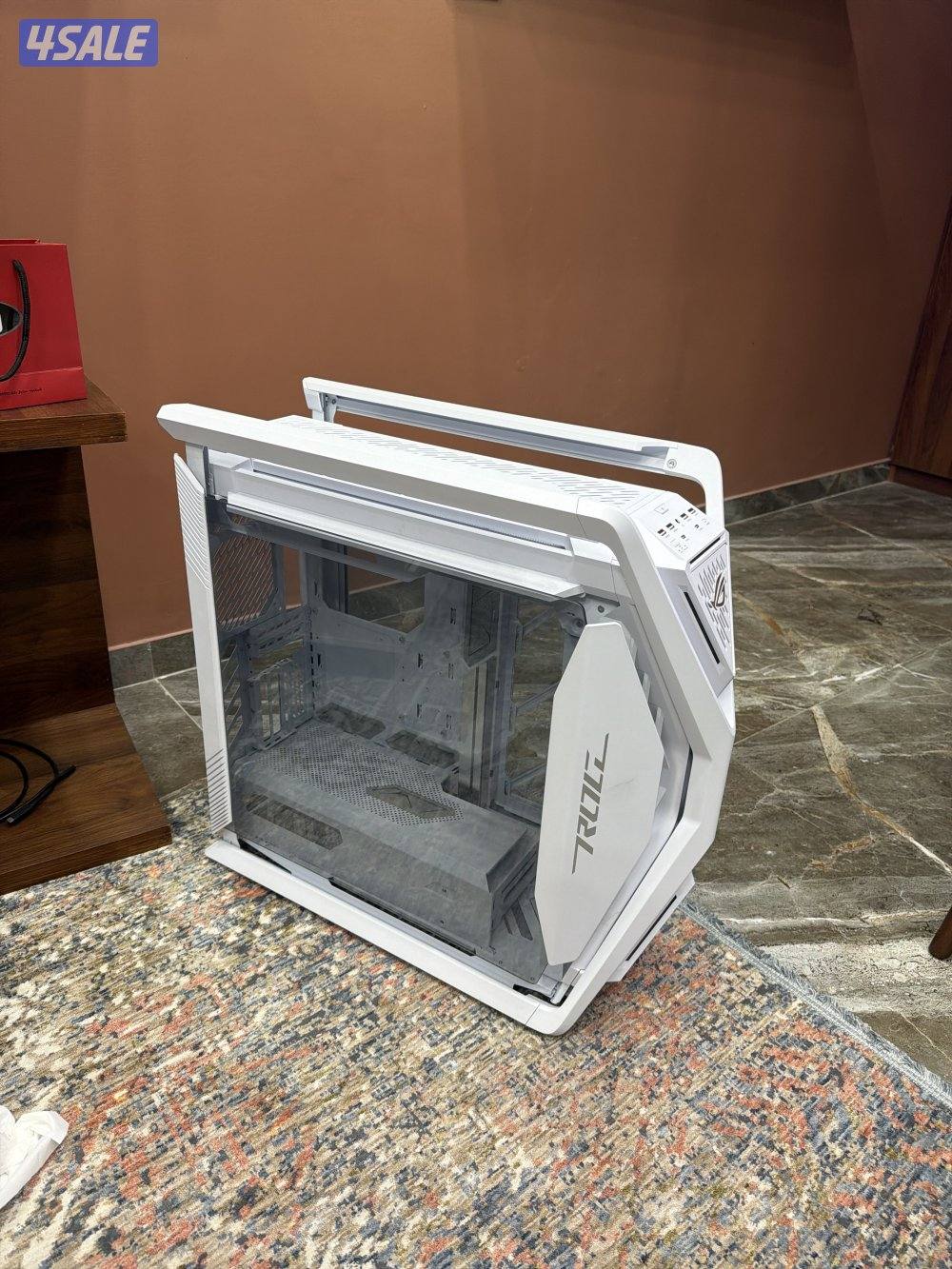 Asus Rog  Hyperion case full tower0