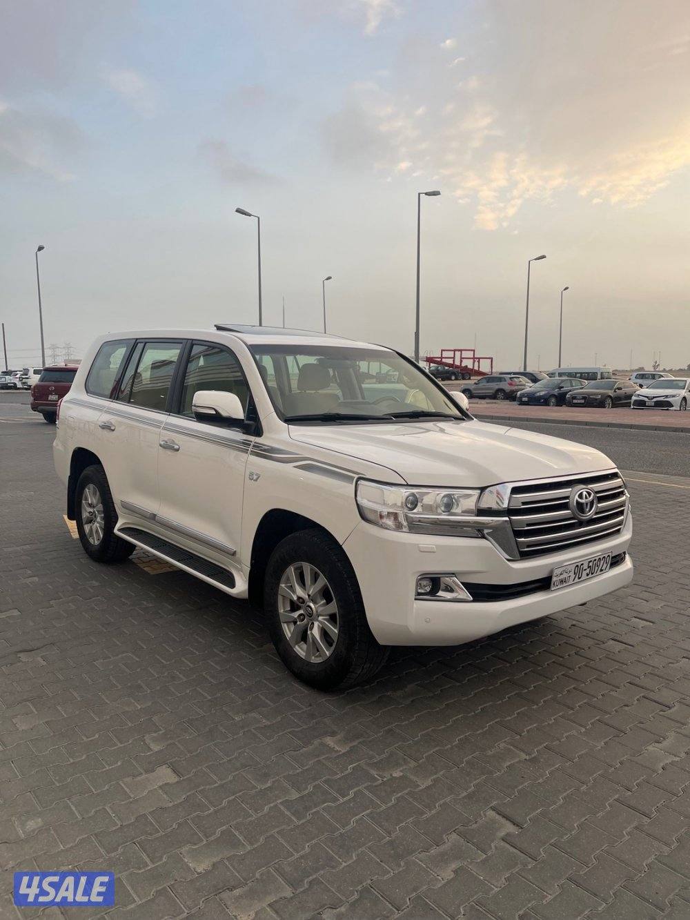 لاند كروز VXR وارد قطر صبغ الوكاله شرط الفحص2