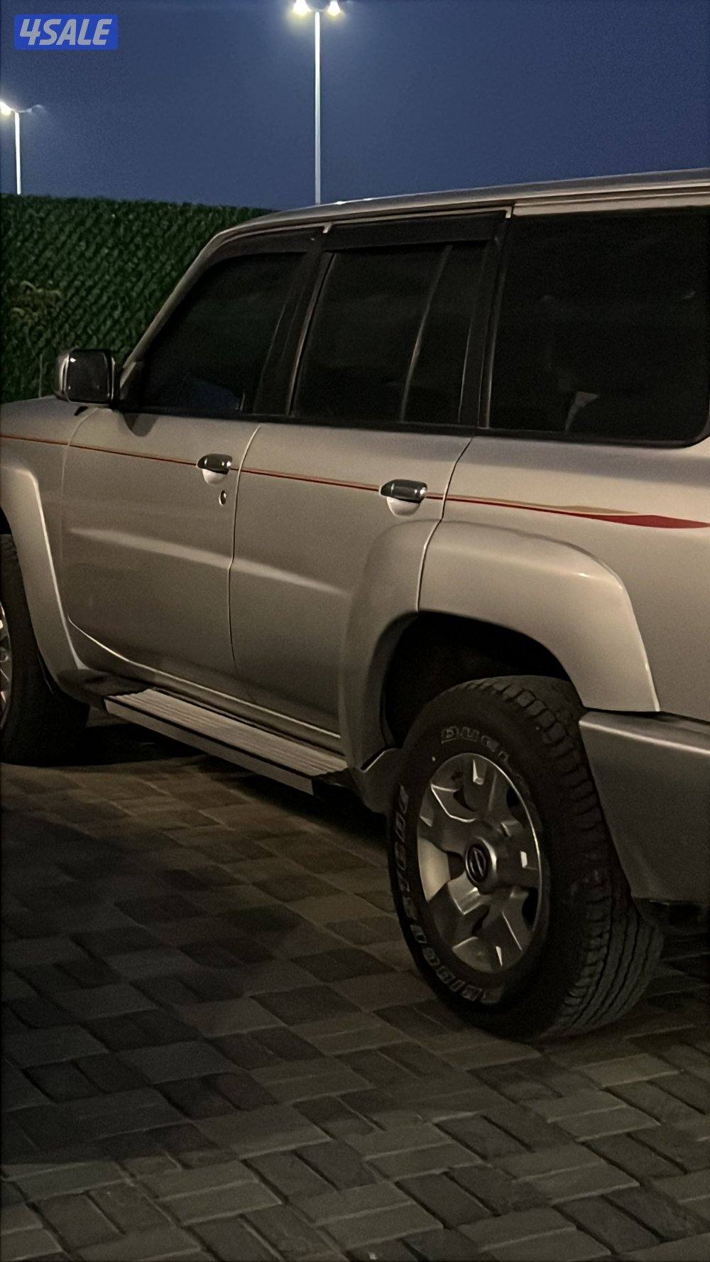 نيسان فتك 2012. ماشي 157 الف تماتيك  نظيف  كل شي فيه شغال1