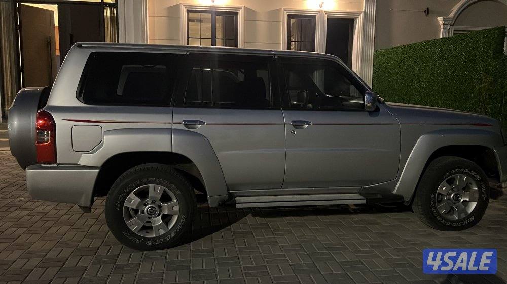 نيسان فتك 2012. ماشي 157 الف تماتيك  نظيف  كل شي فيه شغال2