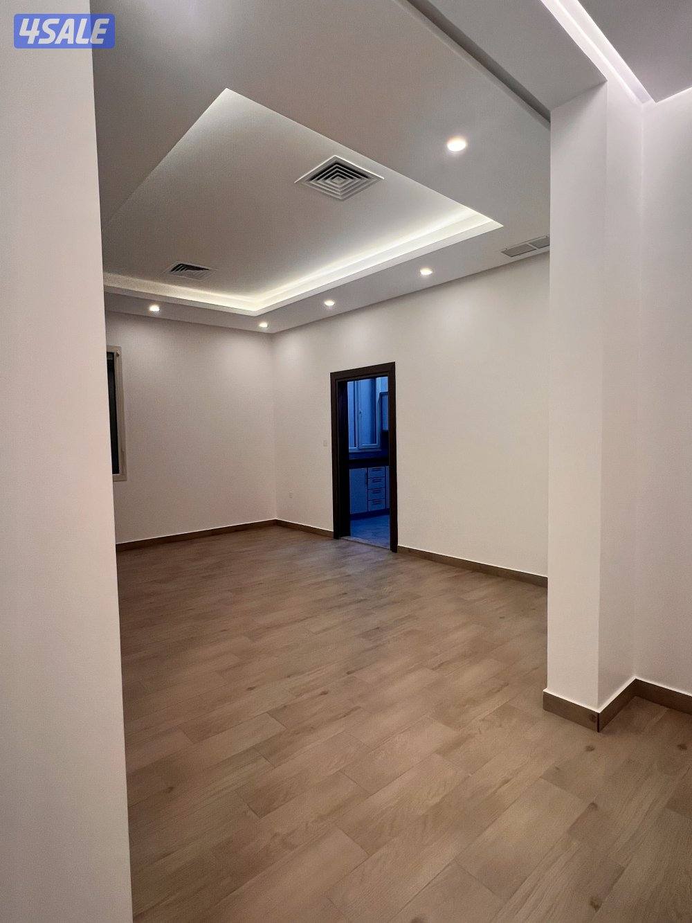 للايجار شقة جديدة اول ساكن في خيطان 3 غرف نوم7