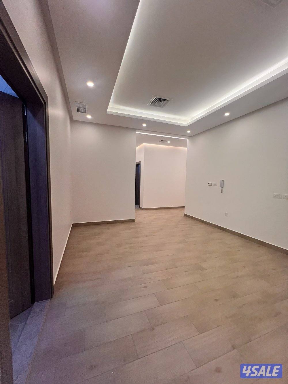 للايجار شقة جديدة اول ساكن في خيطان 3 غرف نوم12