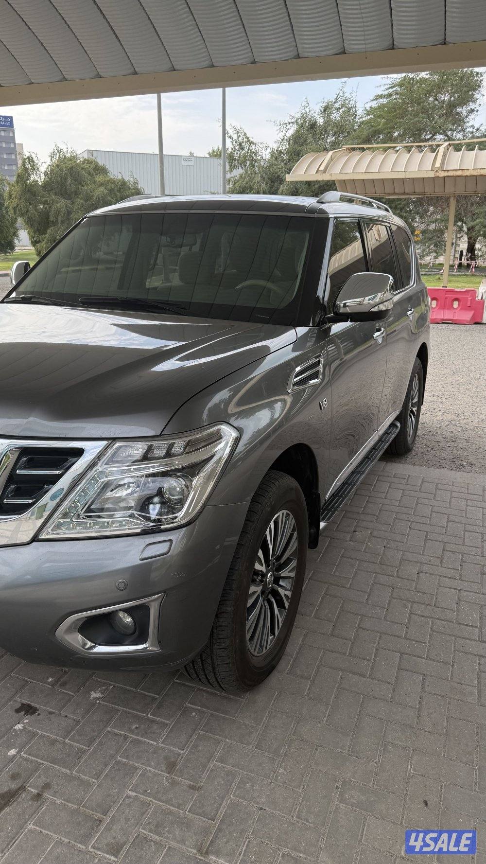 للبيع نيسان باترول 2014 SE – حالة ممتازة1