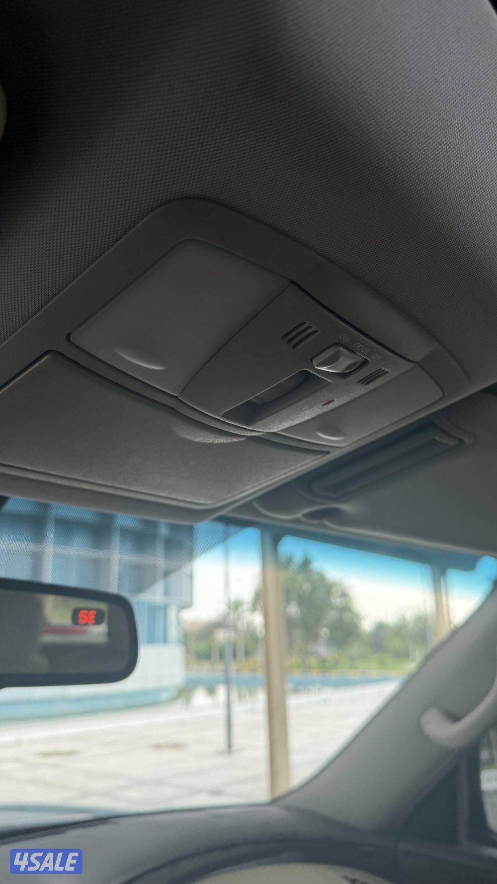 للبيع نيسان باترول 2014 SE – حالة ممتازة12