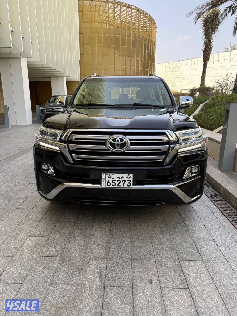 بلاك ايديشن الساير 8 سلندر بحاله ممتازه2