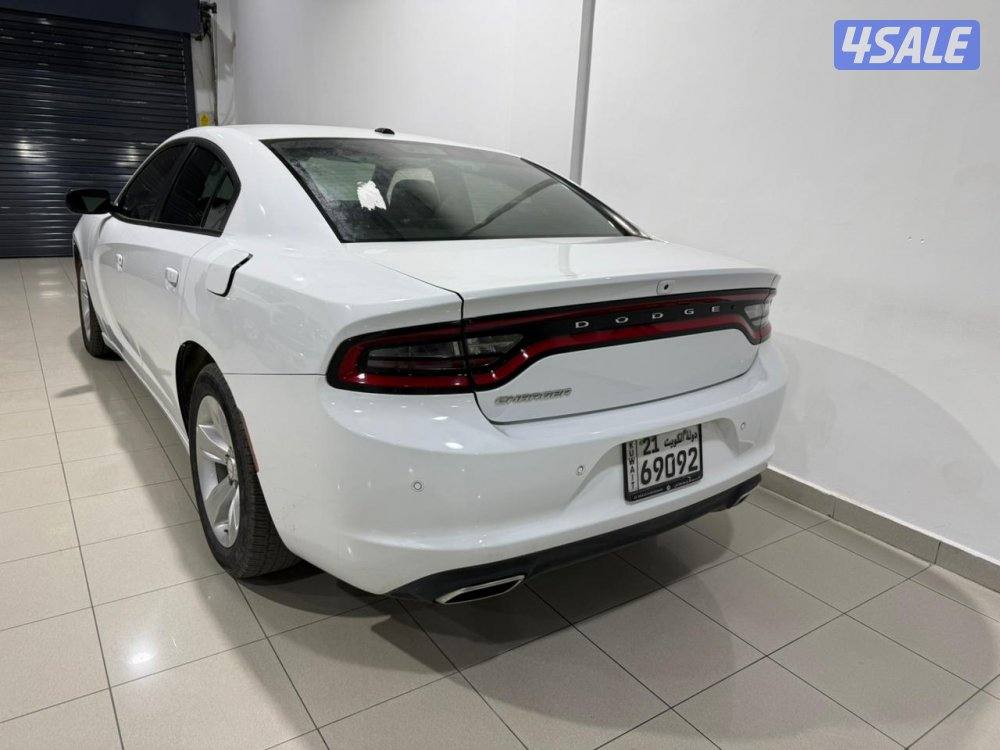 21/69092 Dodge Charger SXT 20234