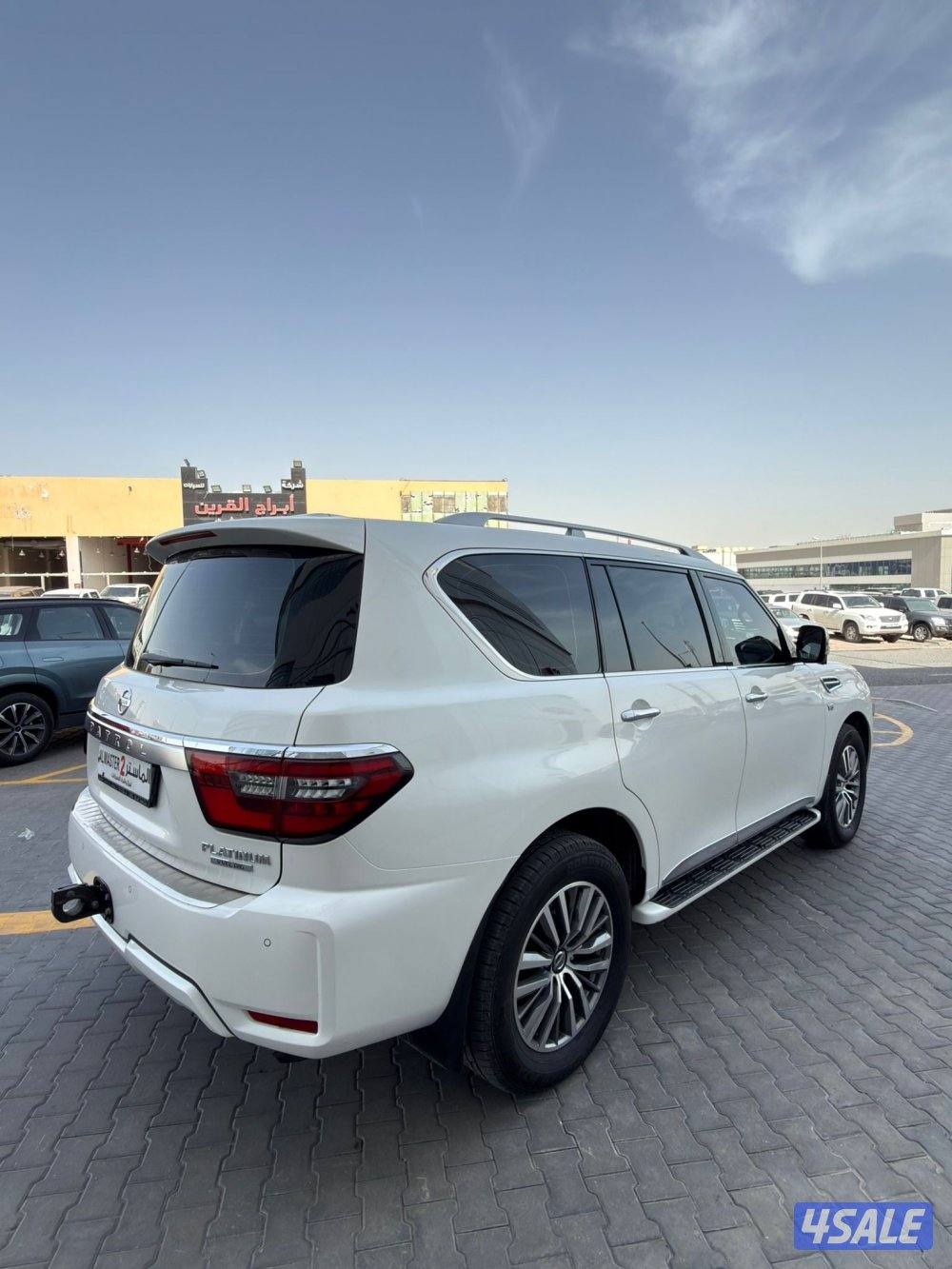 للبيع باترول بلاتينوم ستي 400 صبغ الوكاله4