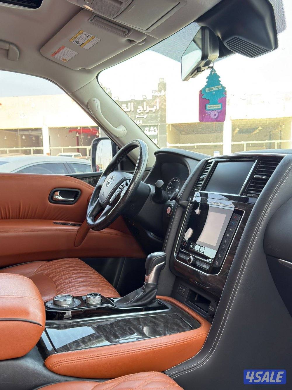 للبيع باترول بلاتينوم ستي 400 صبغ الوكاله8