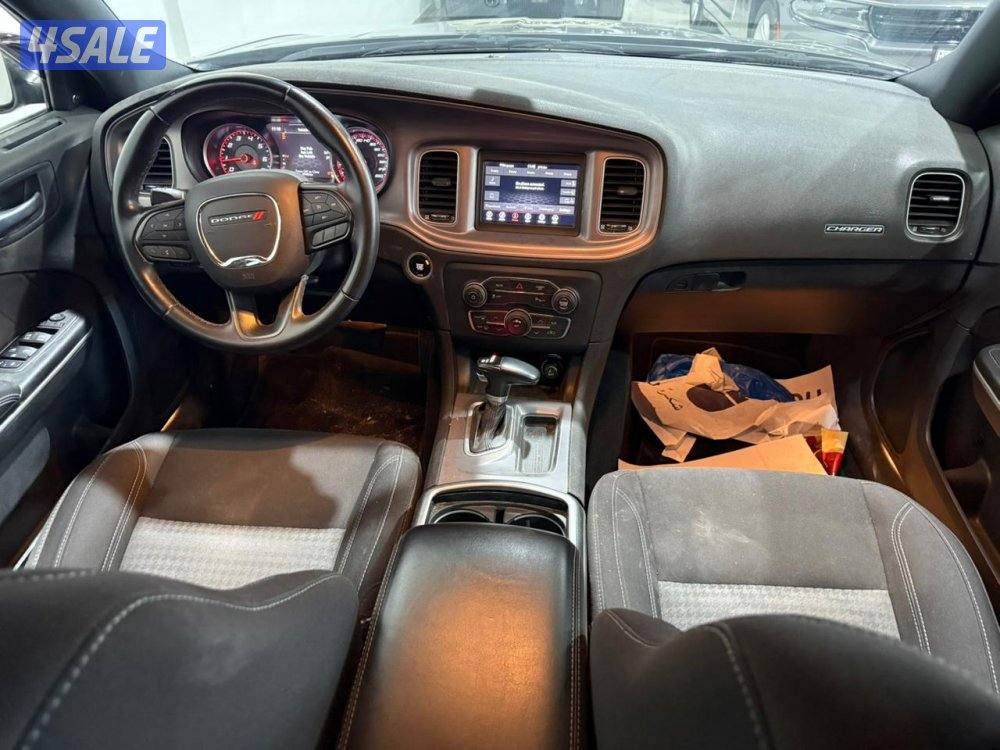 21/70887 Dodge Charger SXT 20237