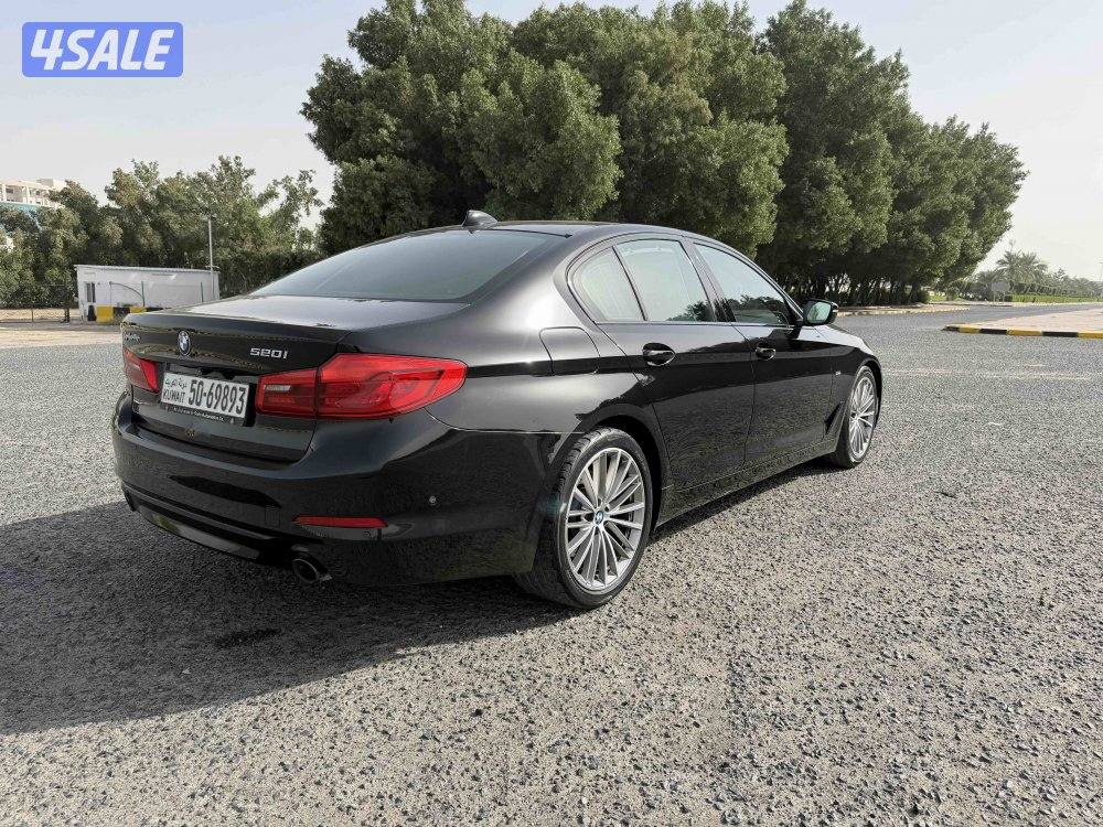 للبيع أو للبدل BMW 2019 spot lin 520i  وكاله الكويت3