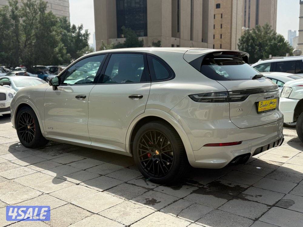 بورش كايين GTS…موديل 2022 تحت الكفاله6