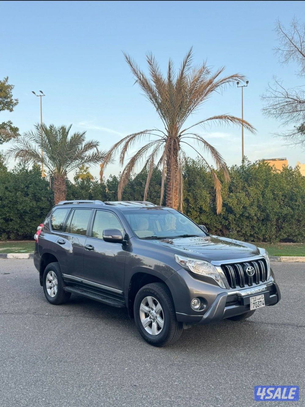 للبيع برادو TXL موديل 2015 ماشي 2014بي حالة ممتازه6