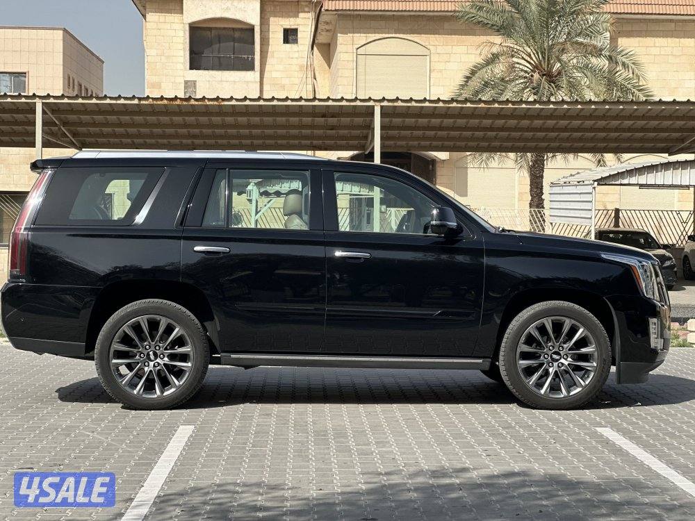 اسكاليد بلاتينيوم الغانم 2020 عداد 64 الف كيلو5