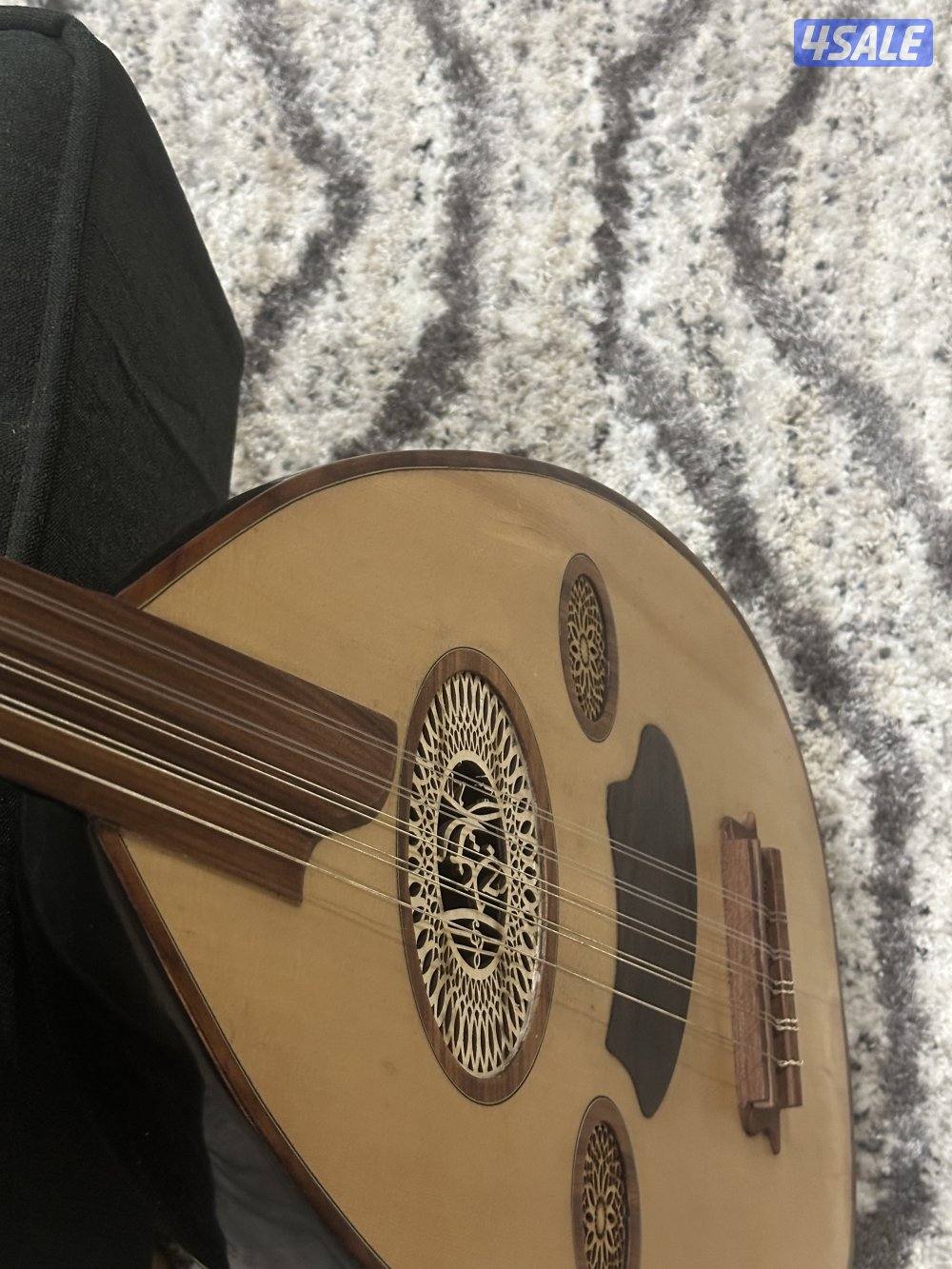 عود زرياب كهربائي2