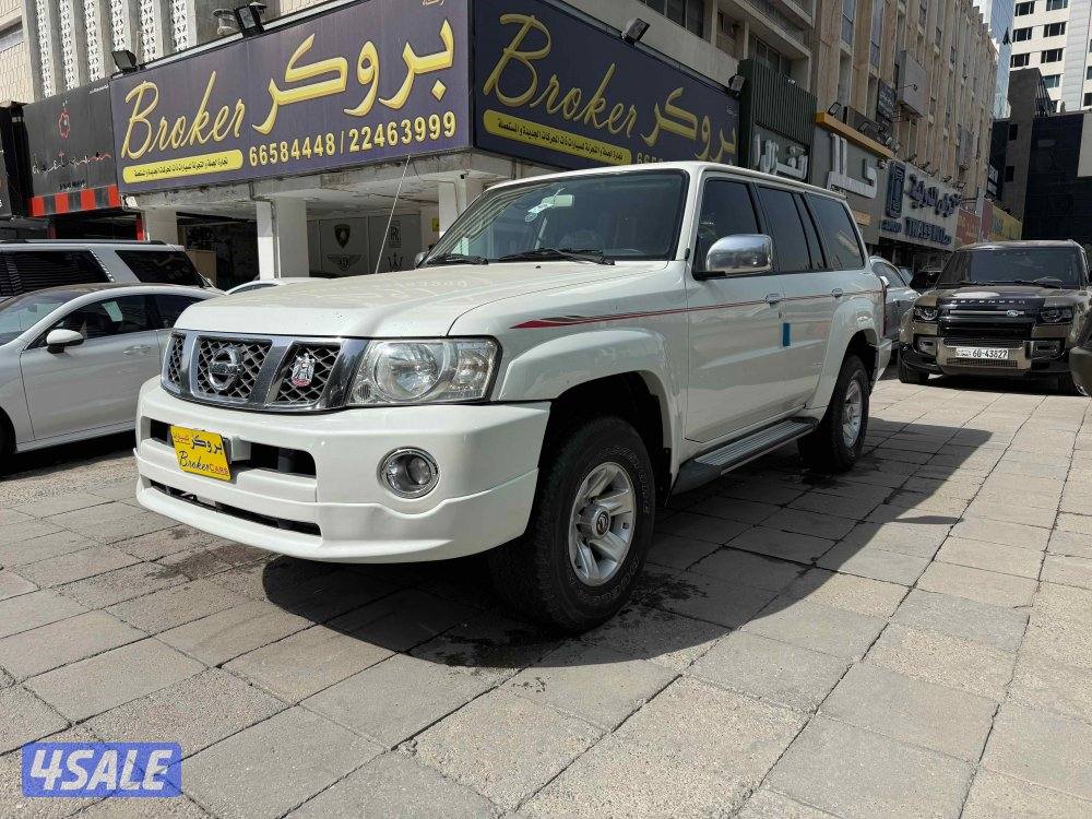 نيسان سفاري…موديل 20100