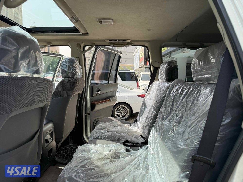 نيسان سفاري…موديل 20108