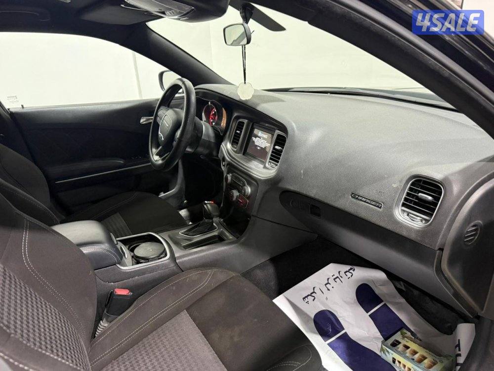 21/68228 Dodge Charger SXT 20236