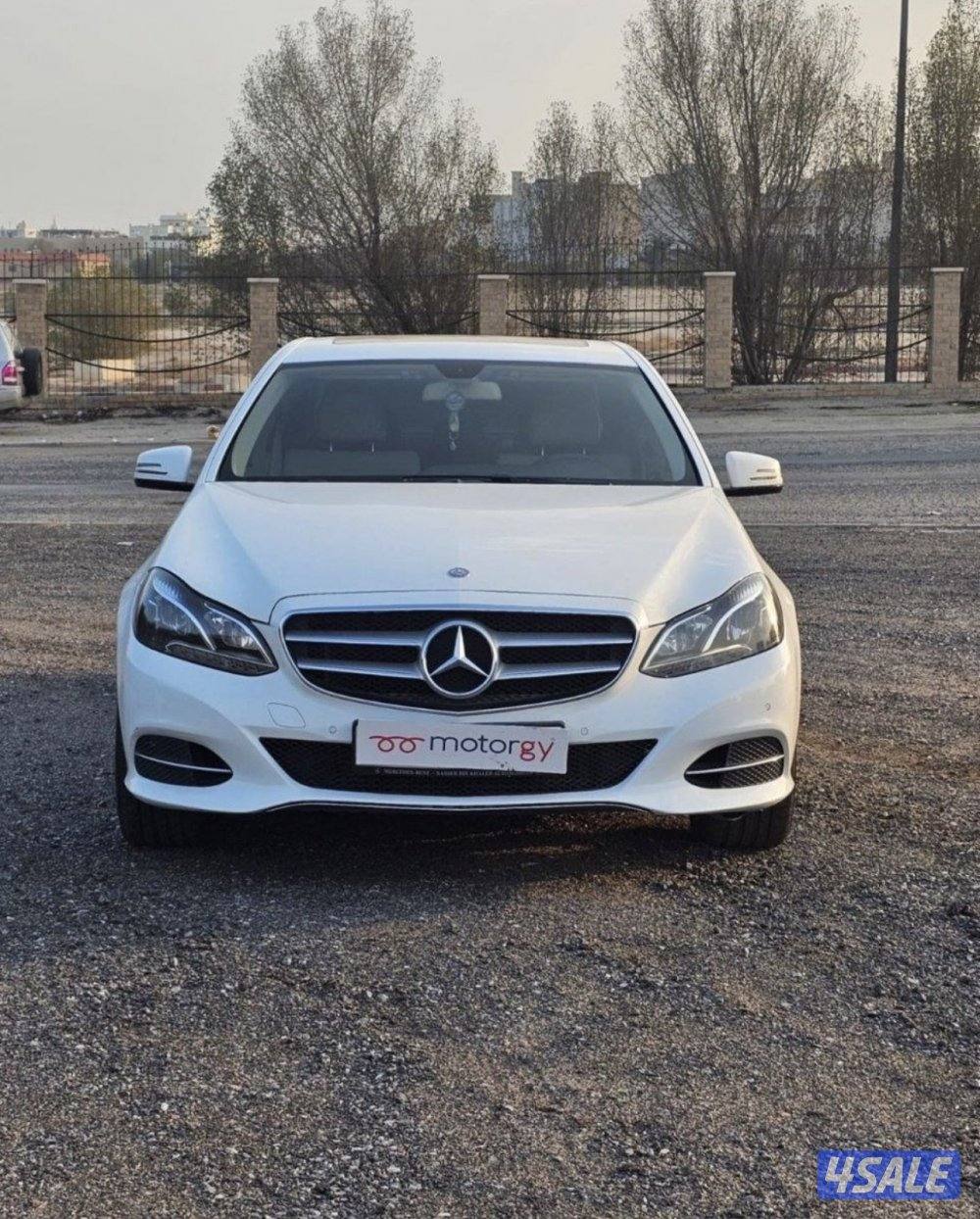 مرسيدس 200Eفتحة سنسر رادار ستاير جلد بحالة ممتازة3