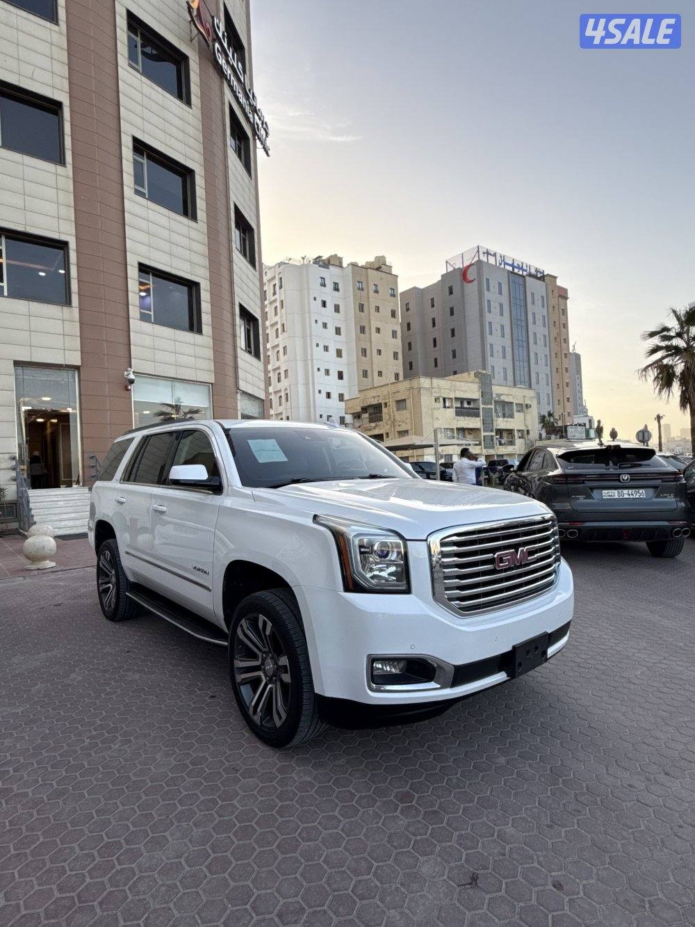 للبيع يوكن SLT 20171