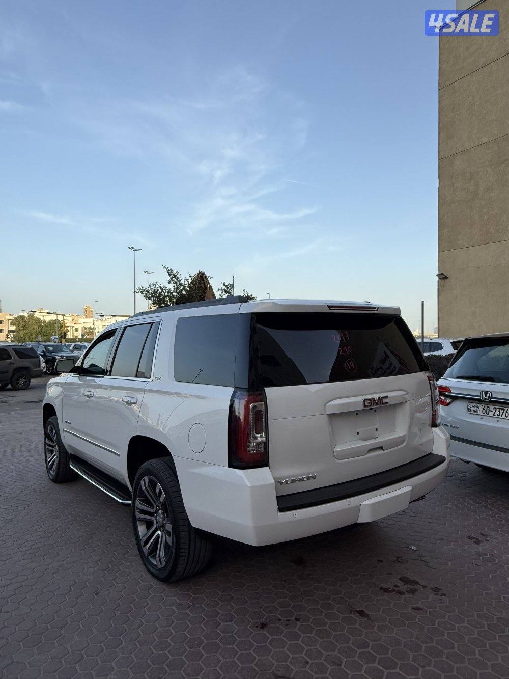 للبيع يوكن SLT 20173