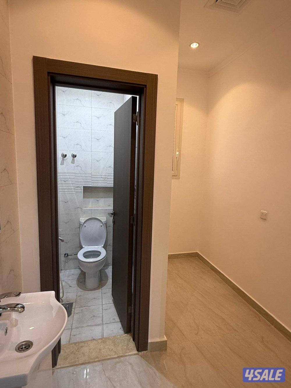 شقة في مدينة صباح الاحمد السكنية4