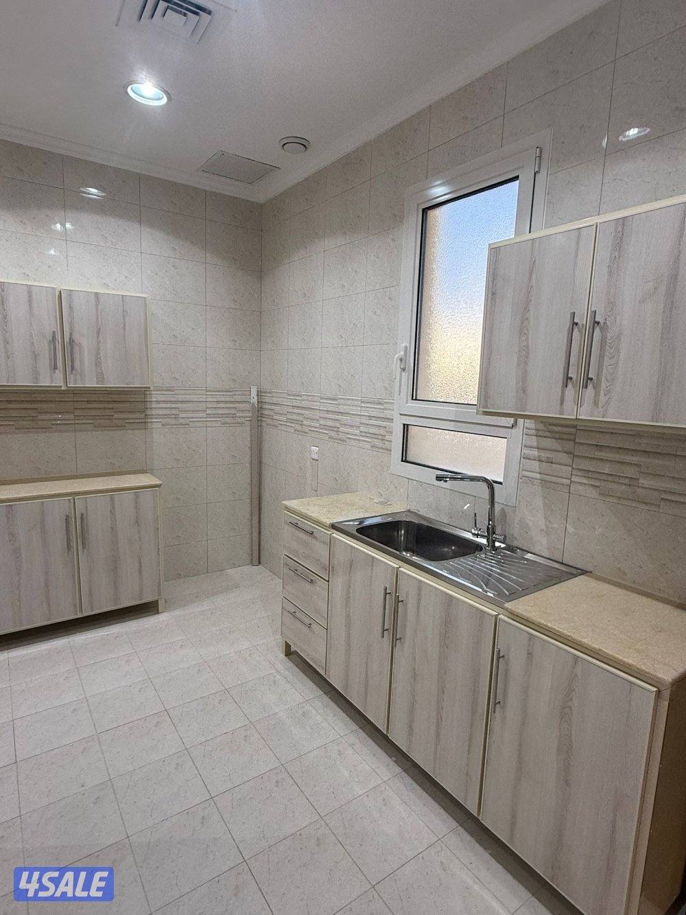 شقة في مدينة صباح الاحمد السكنية5