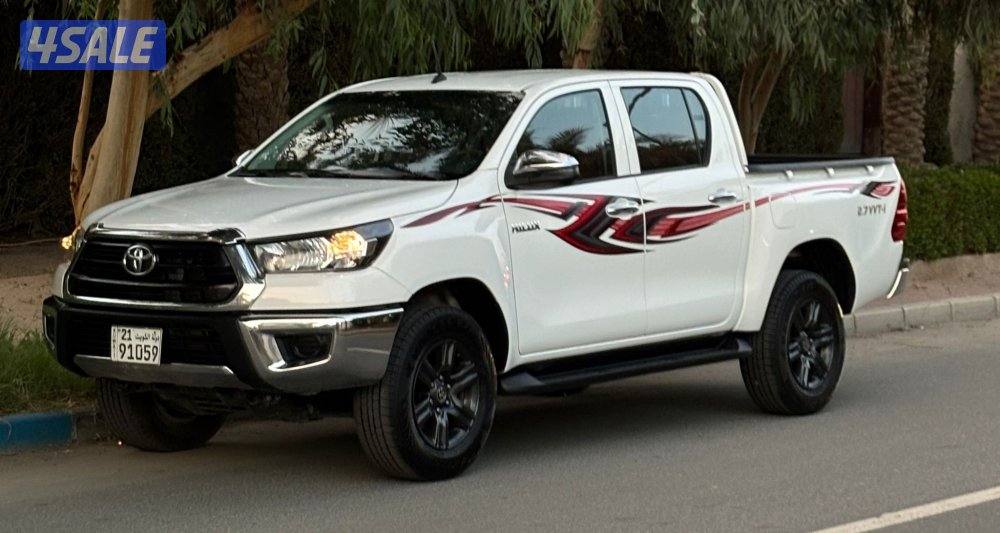 للبيع هايلكس 2023 عداد 83الف4