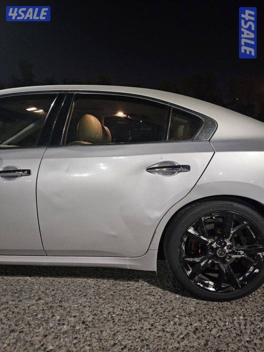 للبيع نيسان ماكسيما 2013 عداد 227 الف9