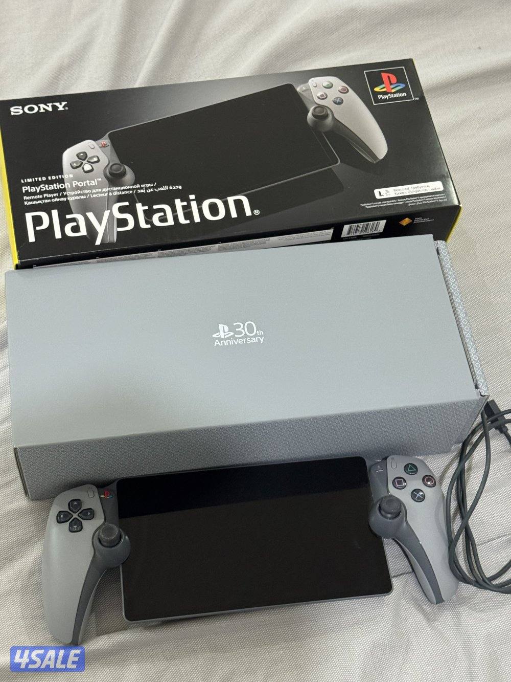 ‏PS5 30th Anniversary PlayStation Portal Remote Player0