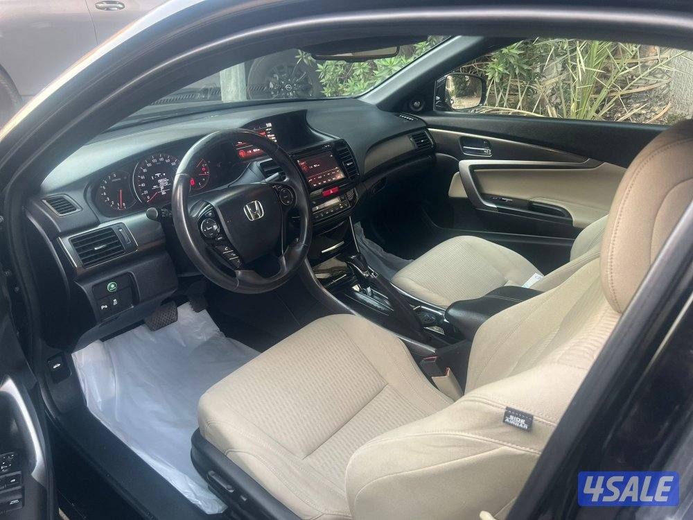 للبيع هوندا اكور كوبيه 2017 السعر 2350 نهائي3