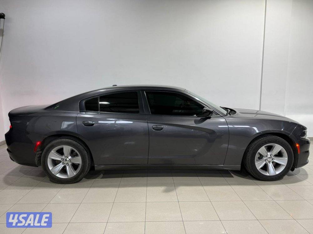 22/52368 Dodge Charger SXT 20230