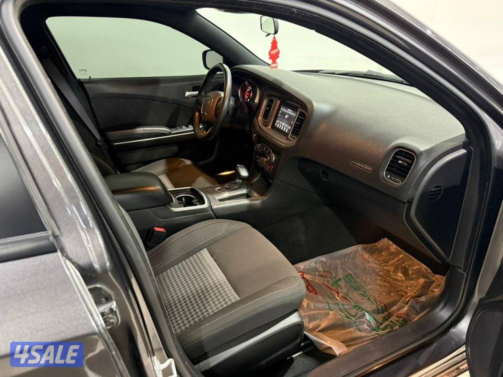 22/52368 Dodge Charger SXT 20236