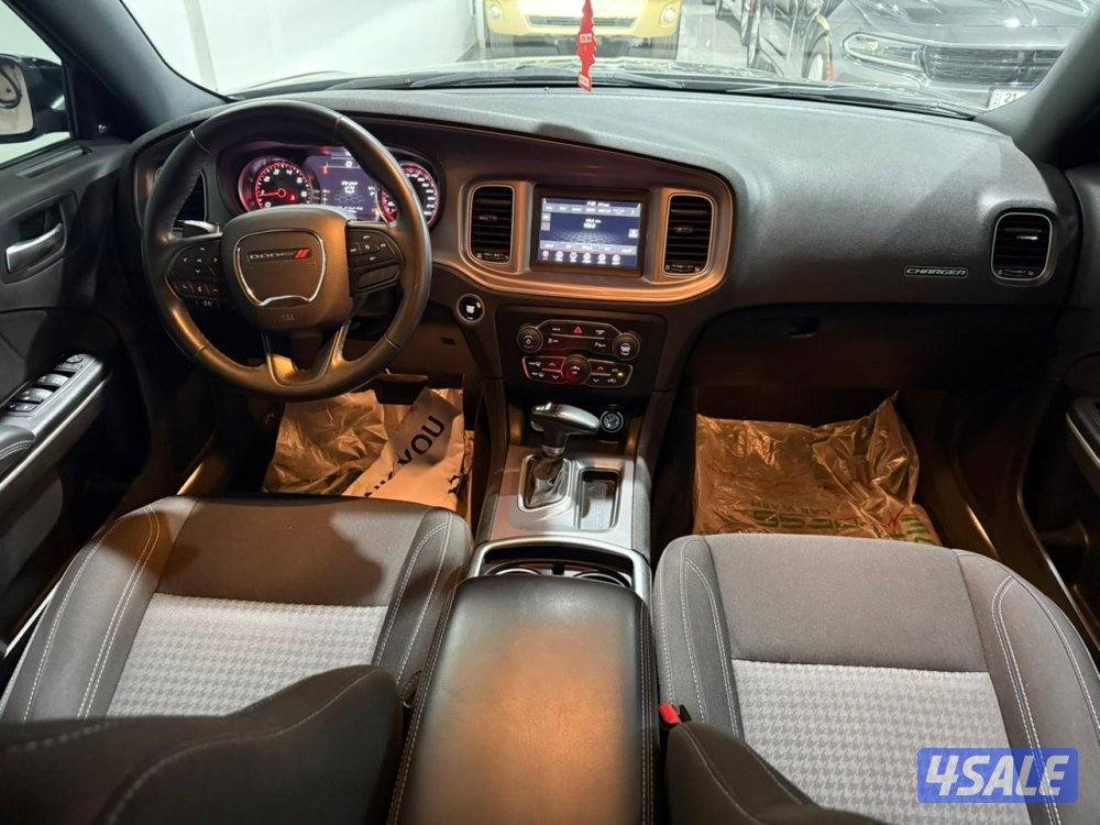 22/52368 Dodge Charger SXT 20237