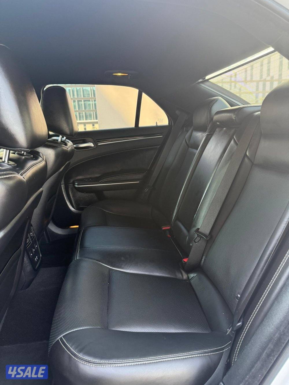 كرايسلر 2021 c 300 “s” وارد الوكالة عداد 98 الف فل اوبشن ما عدا الفتحة6